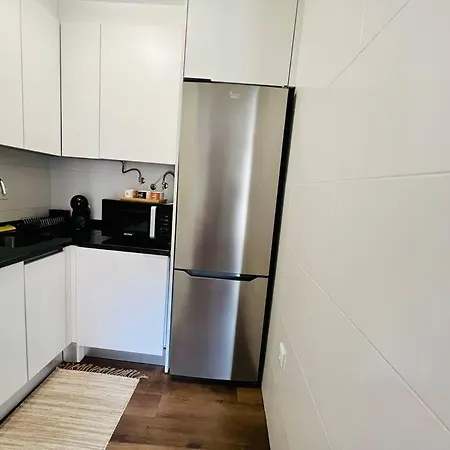 Modern Comfort Within Ancient Streets Appartement *